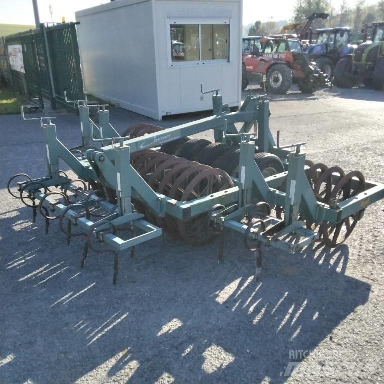 Cochet DP3 700/30 Otras máquinas y aperos de labranza