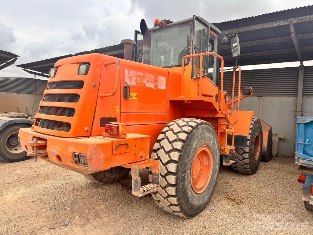 Hitachi W 170 Cargadoras sobre ruedas