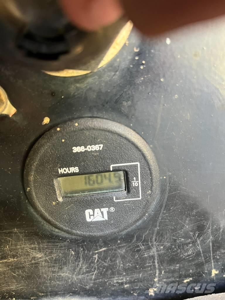 CAT 304 E 2 CR Mini excavadoras < 7t