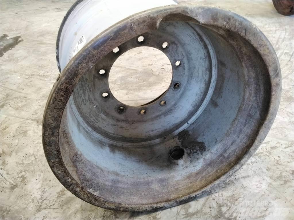 Valmet 860 24x26,5 Neumáticos, ruedas y llantas
