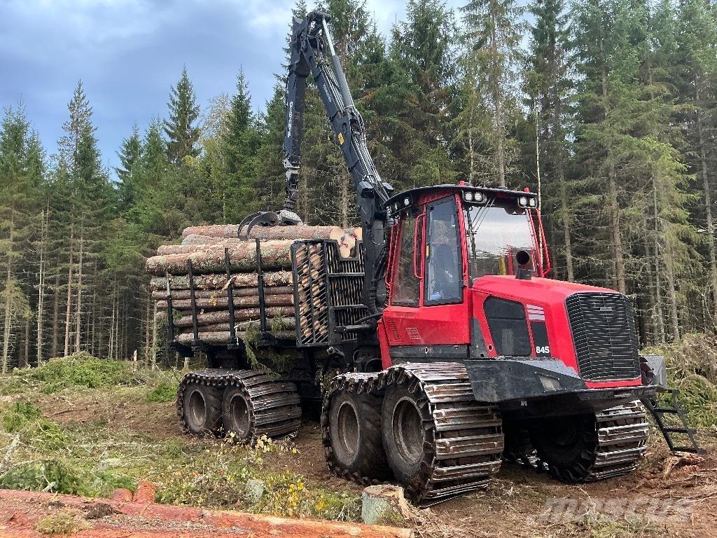 Komatsu 845 Autocargadoras