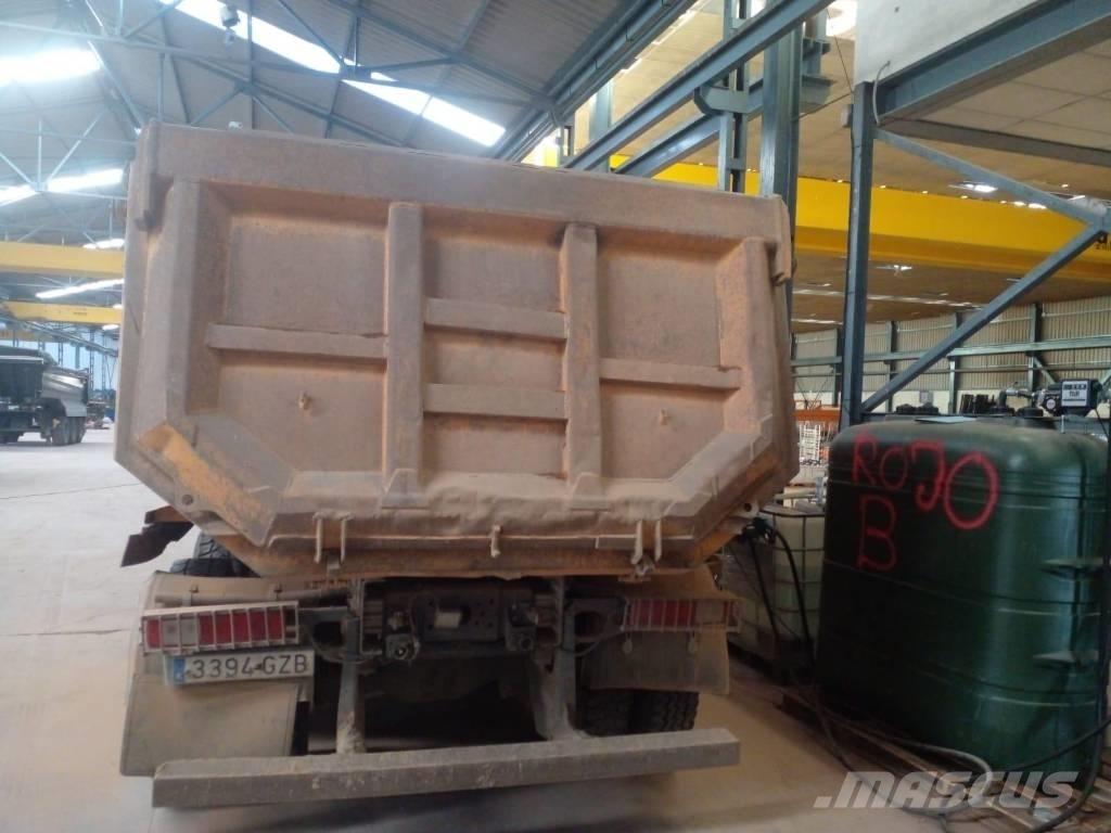 Renault Kerax 420 Camiones bañeras basculantes o volquetes