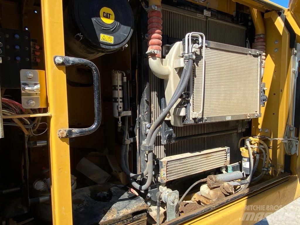 CAT 323 E Excavadoras de cadenas