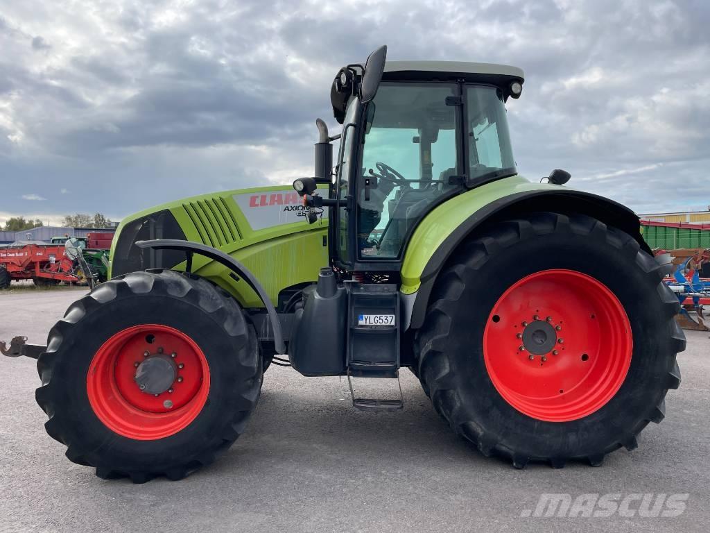 CLAAS Axion 850 Tractores
