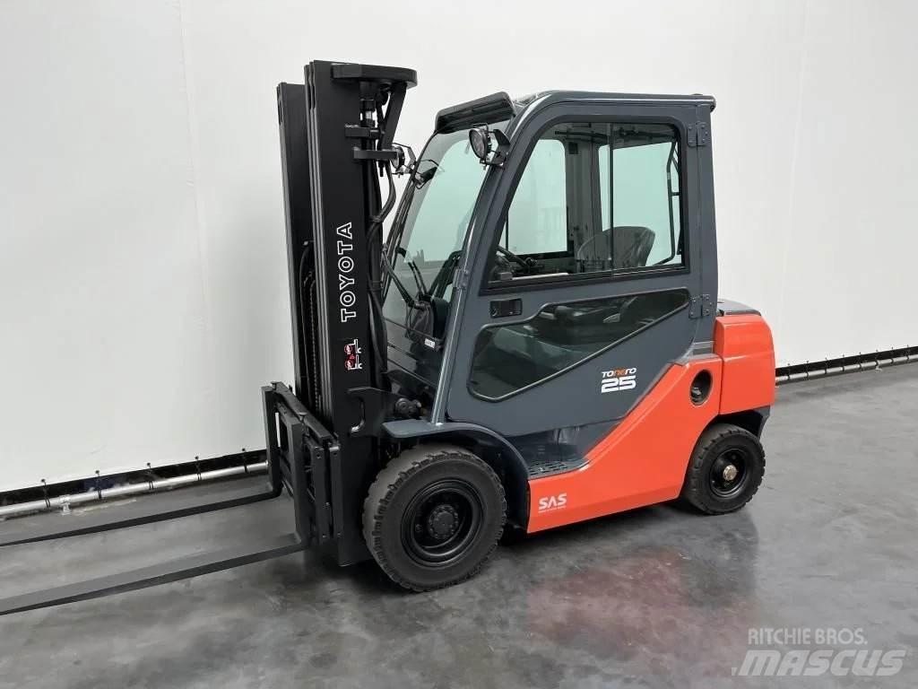 Toyota 02-8 FDF 25 Carretillas diesel