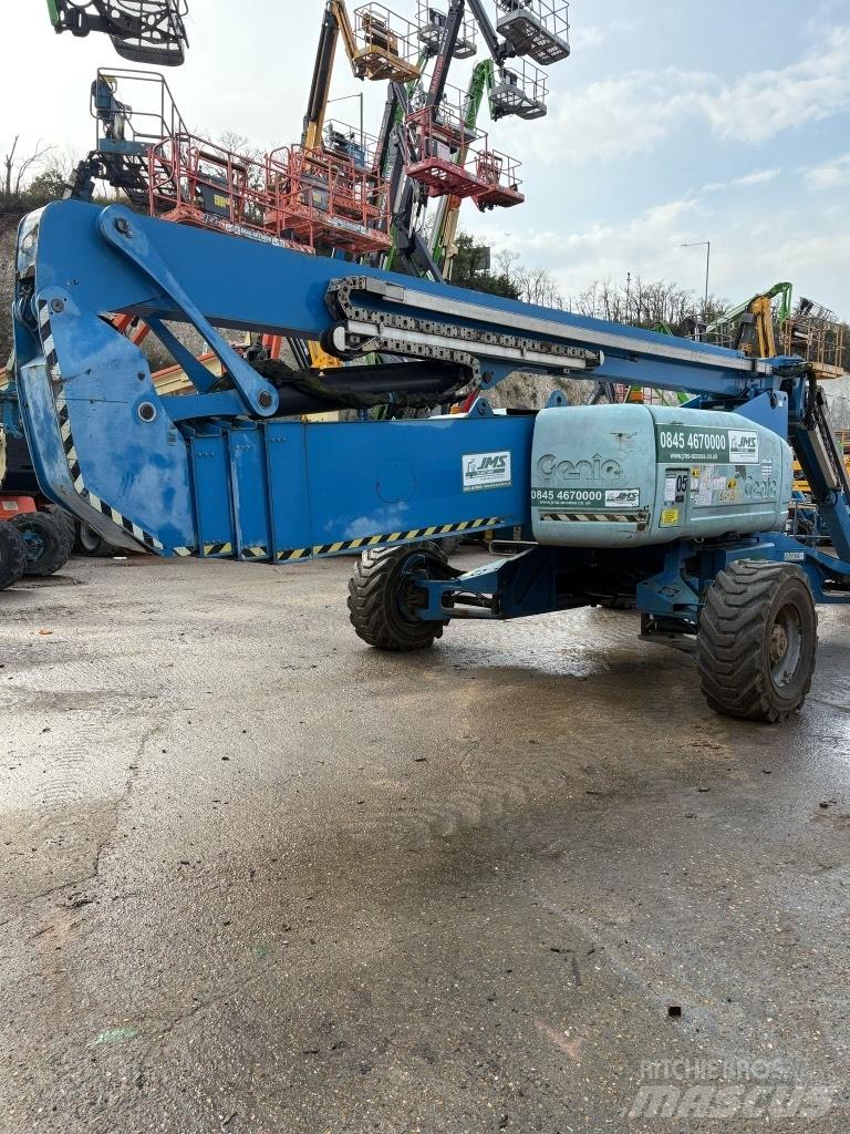 Genie Z 135/70 Plataforma de trabajo articulada