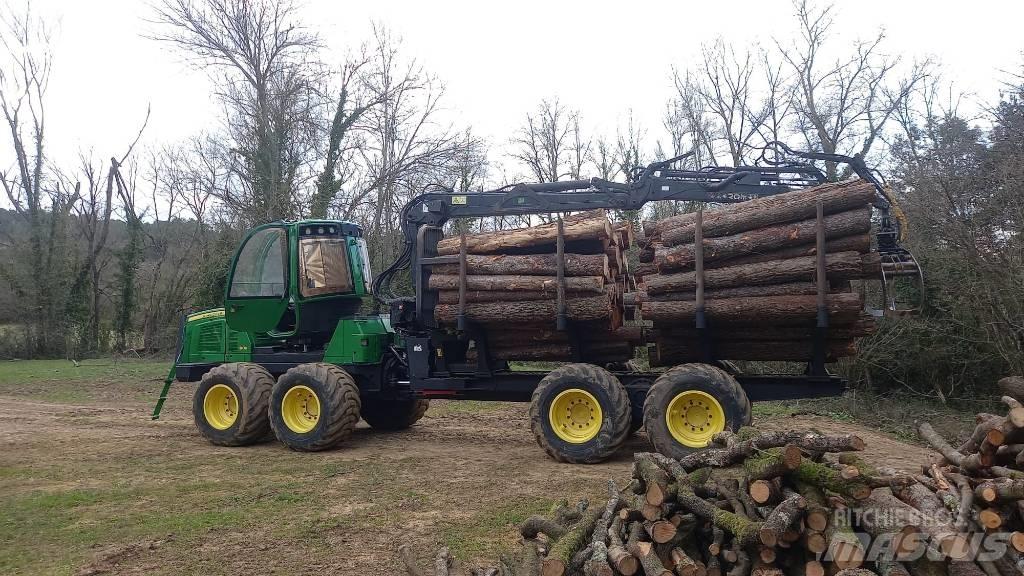 John Deere 1110 E Autocargadoras