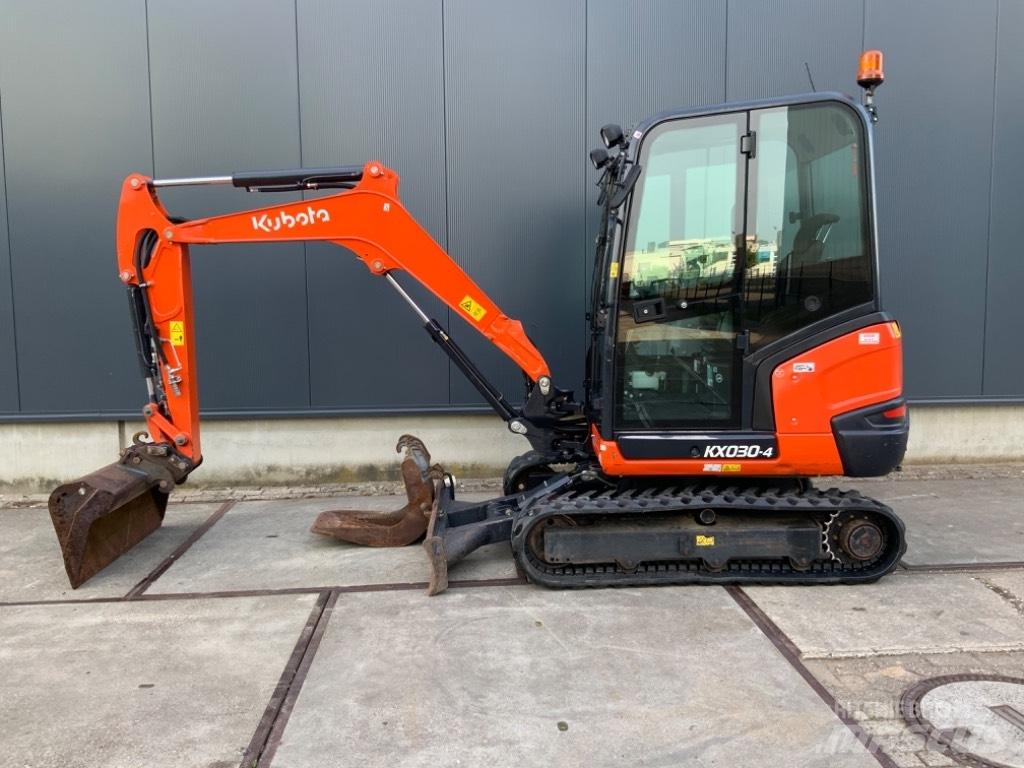 Kubota KX 030-4 Mini excavadoras < 7t