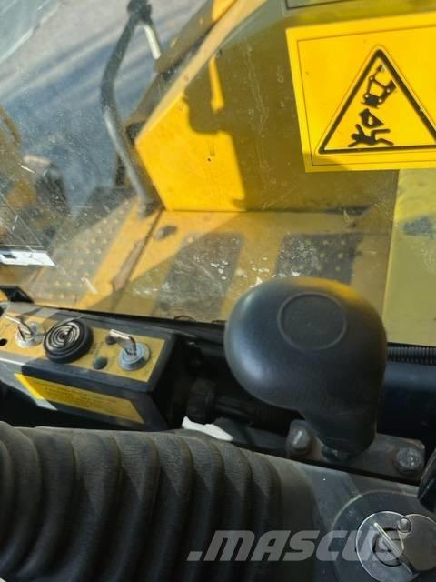 Komatsu PC 118 MR-8 Excavadoras de cadenas