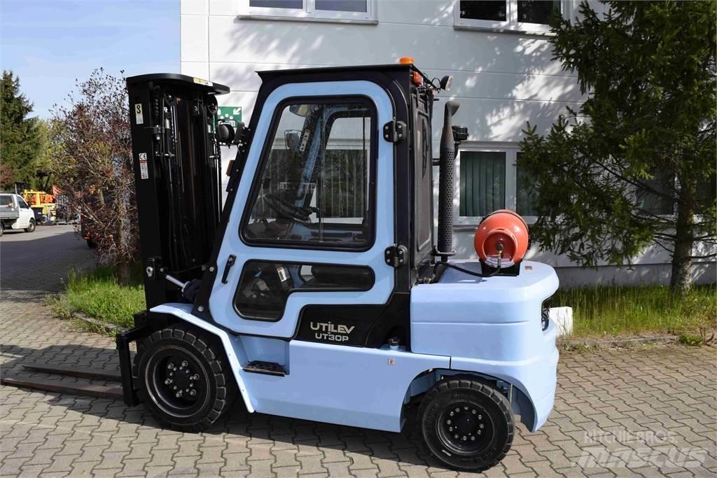 Utilev UT 30 Carretillas LPG