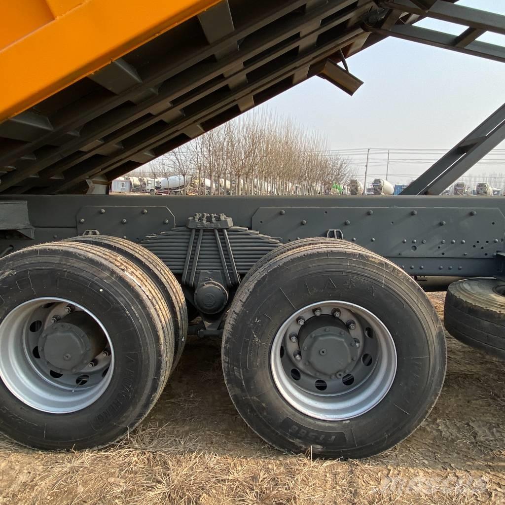 Howo 375 8x4 Camiones bañeras basculantes o volquetes