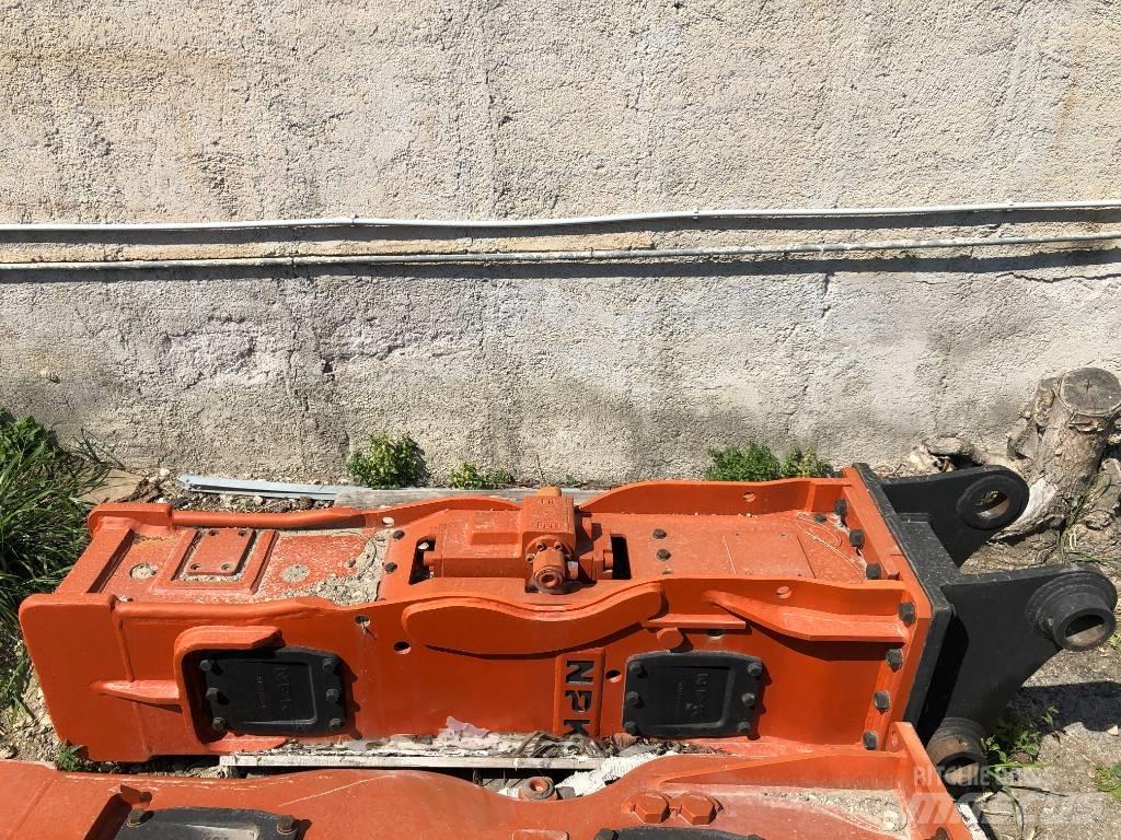 NPK E-210 C Martillos hidráulicos