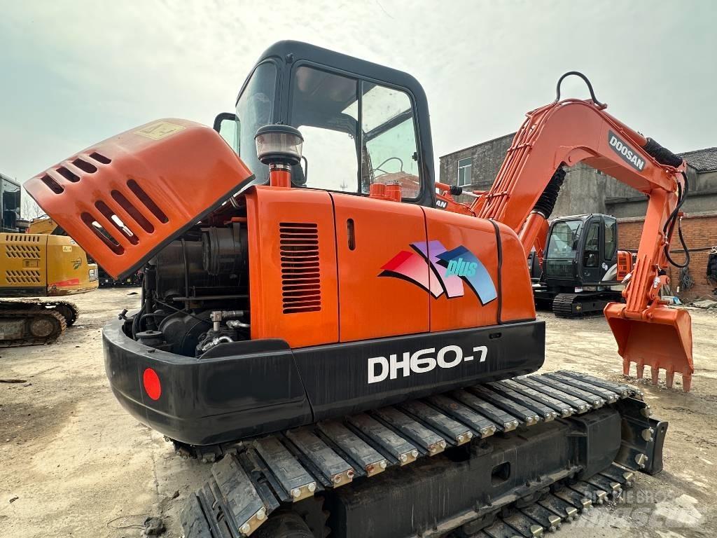 Doosan DH 60-7 Excavadoras de cadenas