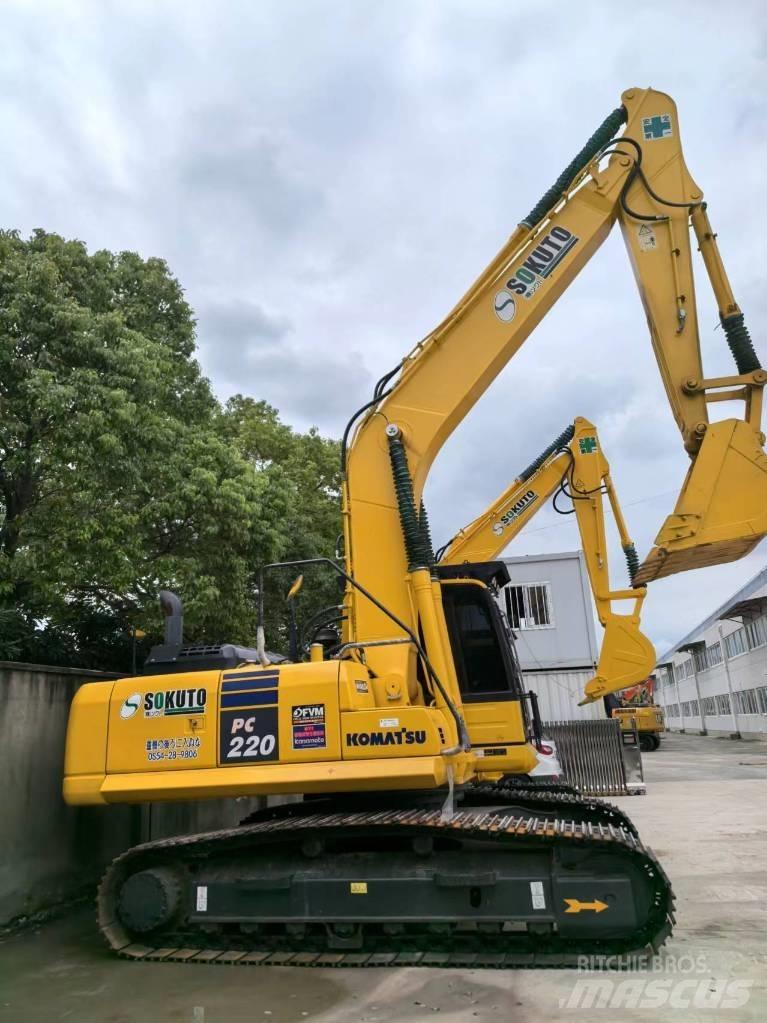 Komatsu PC 220-8 Excavadoras de cadenas