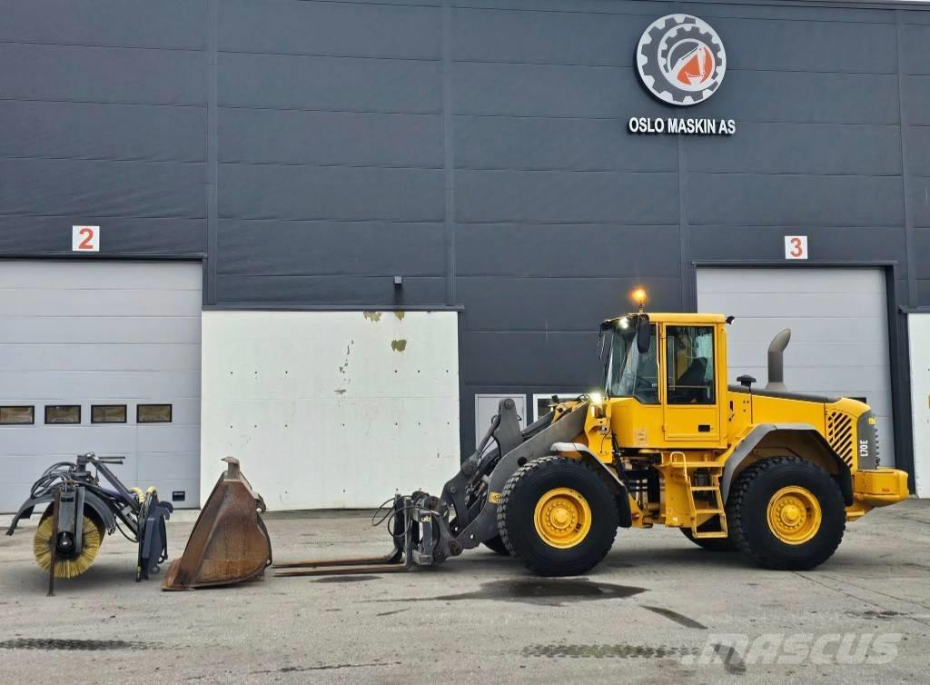 Volvo L 70 E Cargadoras sobre ruedas