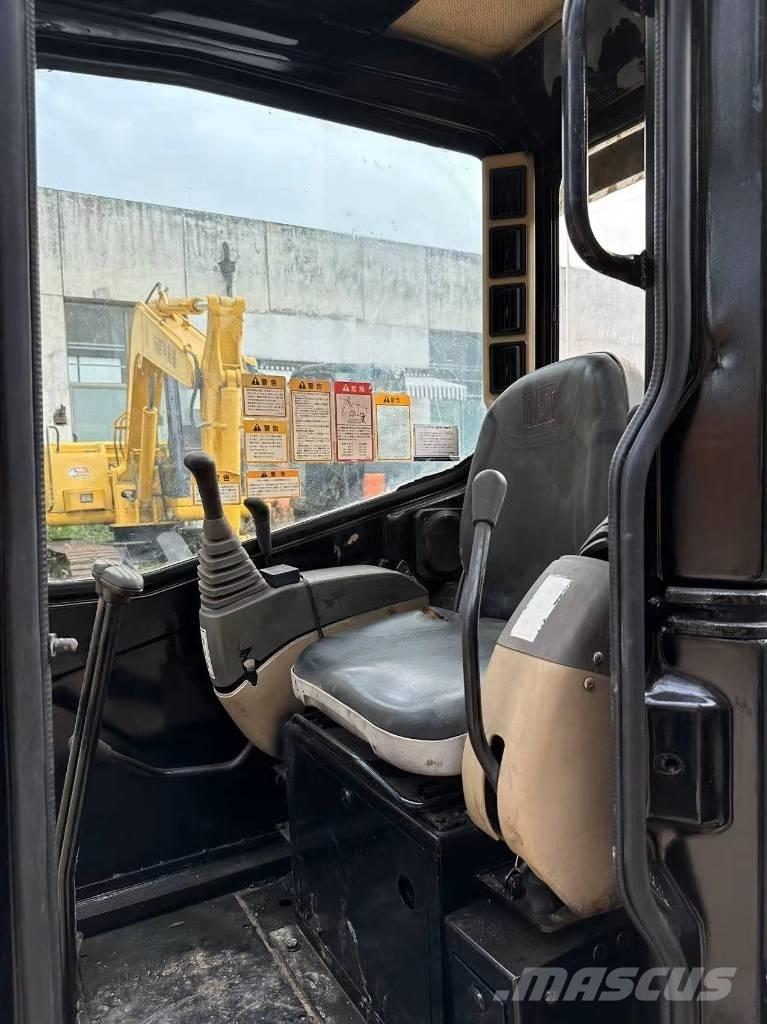 CAT 303 CR Mini excavadoras < 7t