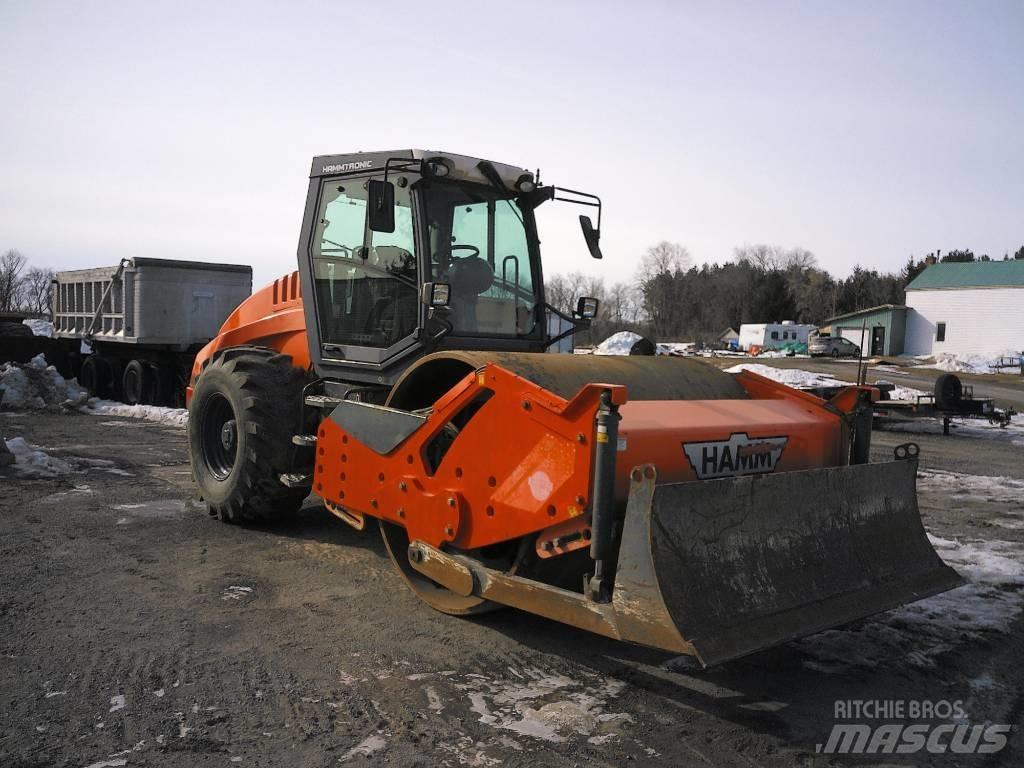 Hamm H 16 i Rodillos combinados