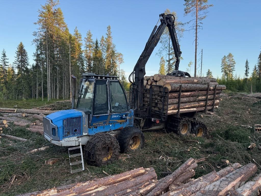 Rottne F13s Autocargadoras