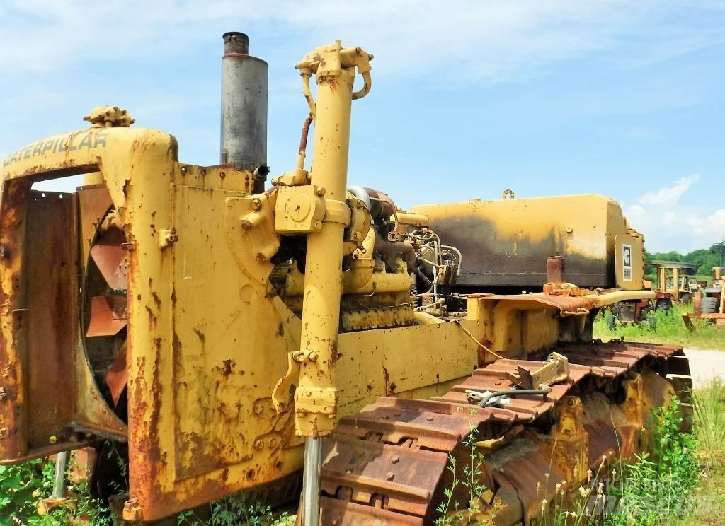 CAT D 8 K Buldozer sobre oruga