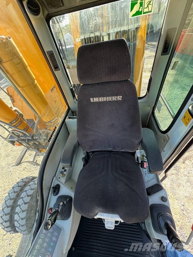 Liebherr A 924 C Excavadoras de manutención