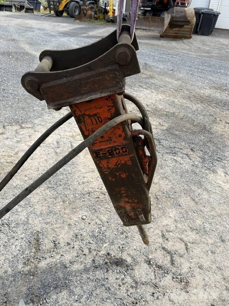 NPK E 200 ( S40 ) Martillos hidráulicos