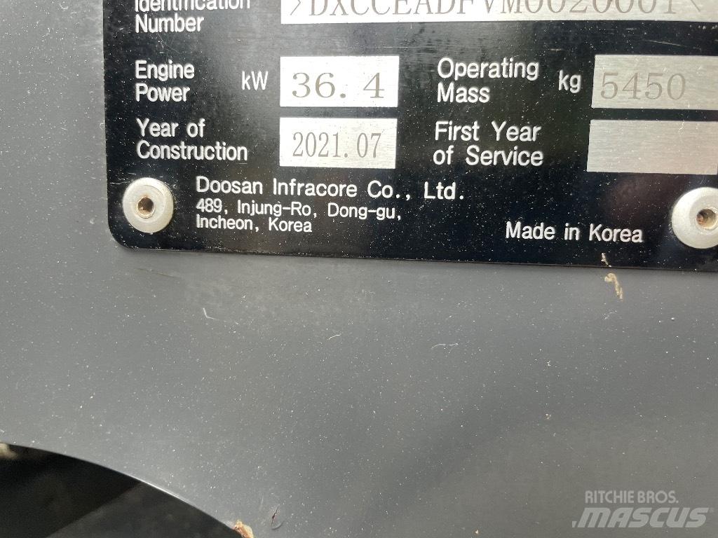 Doosan DX 50 Z Mini excavadoras < 7t