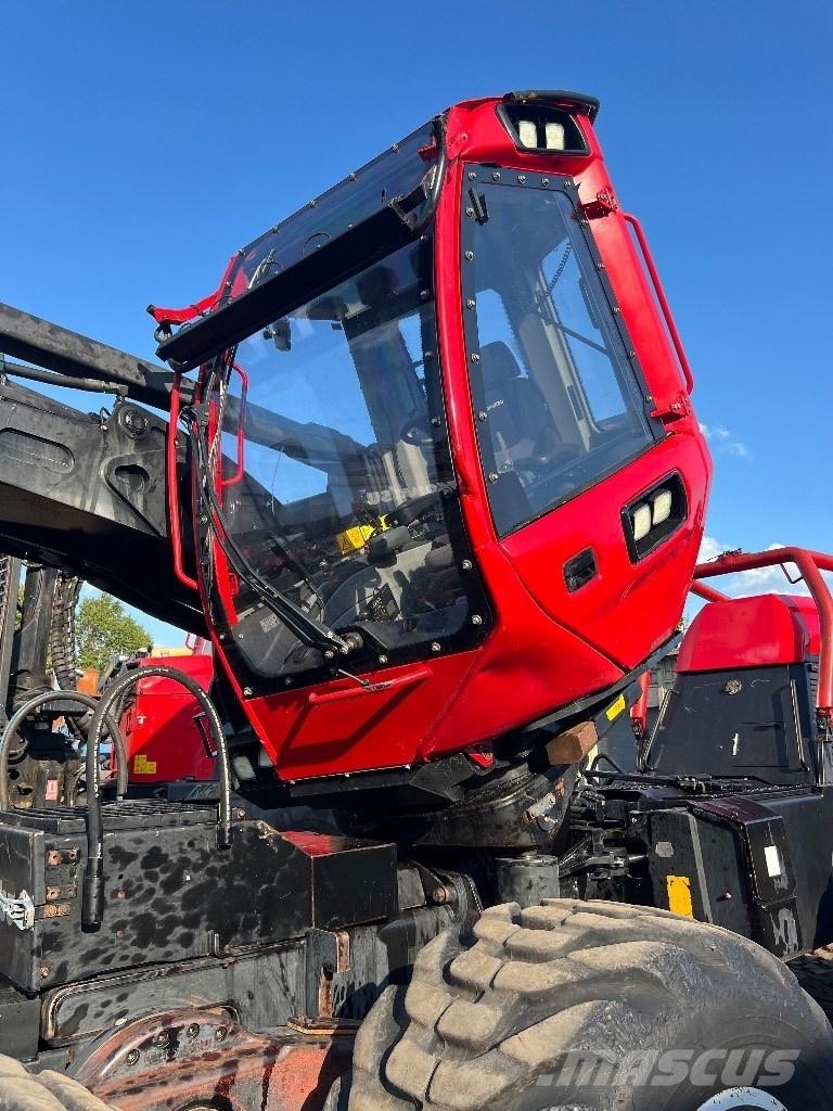 Komatsu 931 XC Cosechadoras