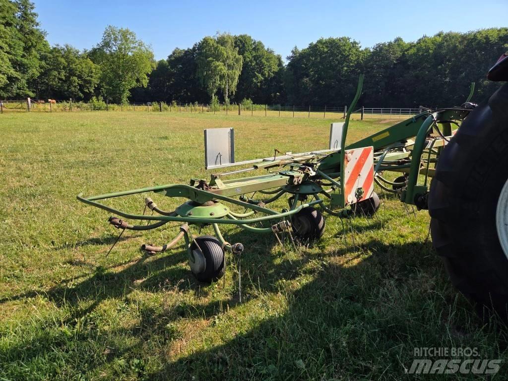 Krone KW 5.50/4x7 Rastrillos y henificadores