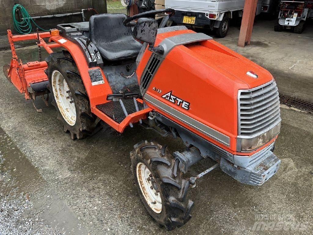 Kubota A-17 Tractores