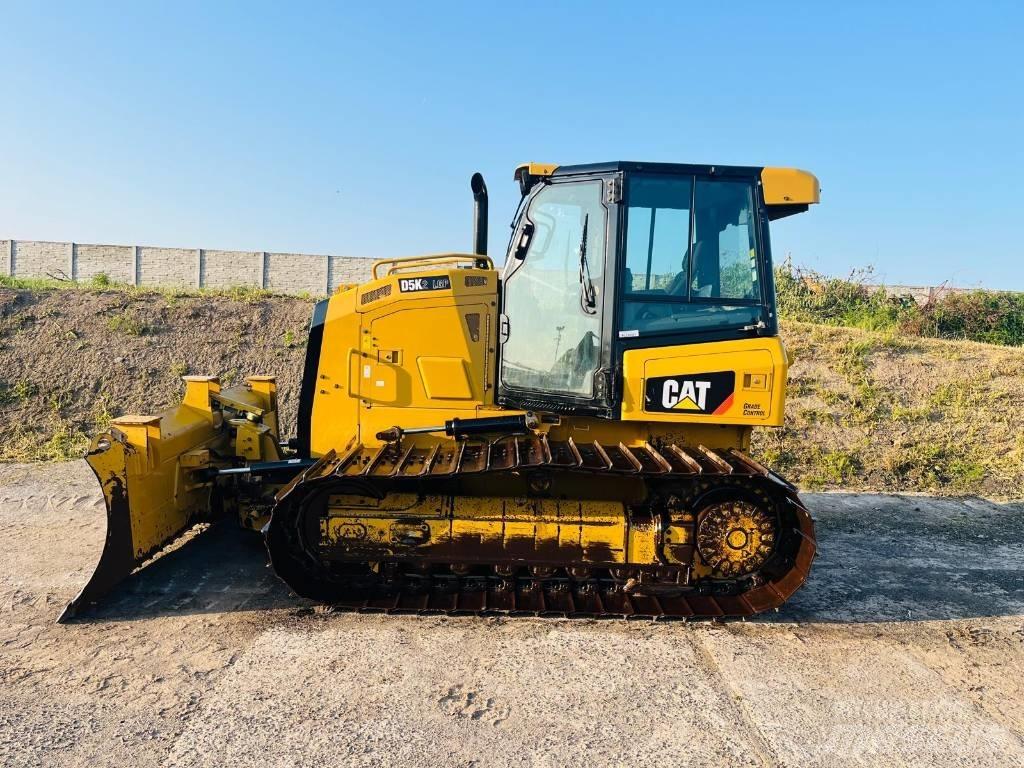 CAT D 5 K 2 LGP Buldozer sobre oruga