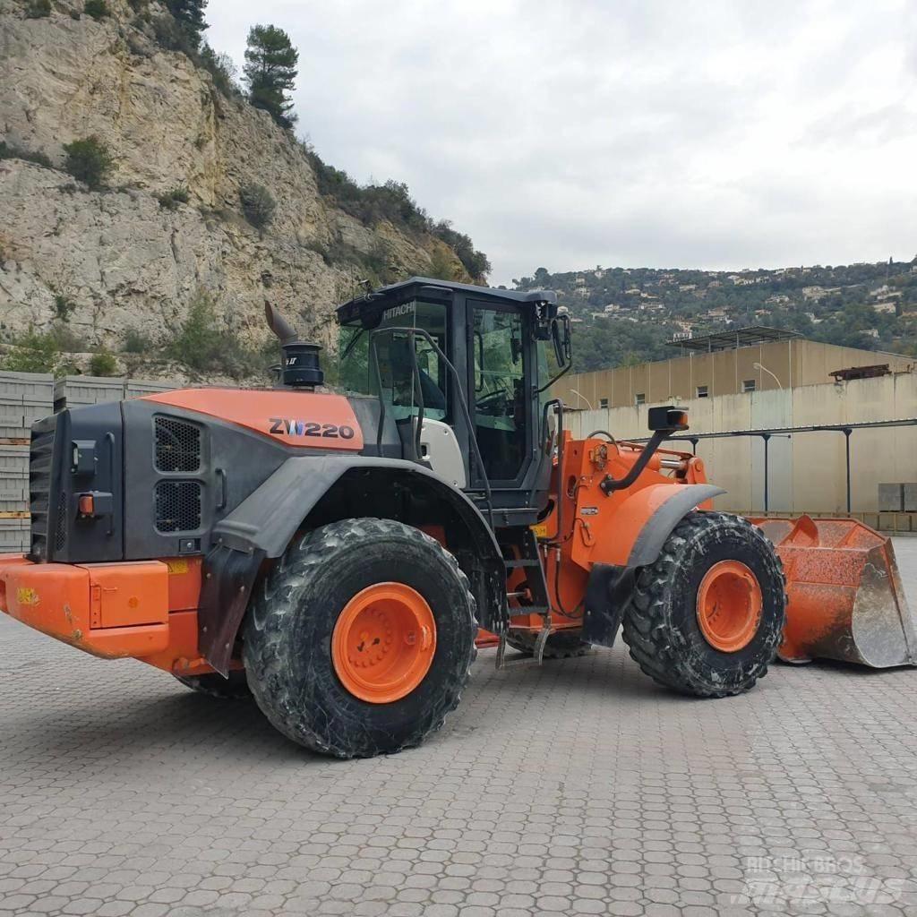 Hitachi ZW 220-5 Cargadoras sobre ruedas