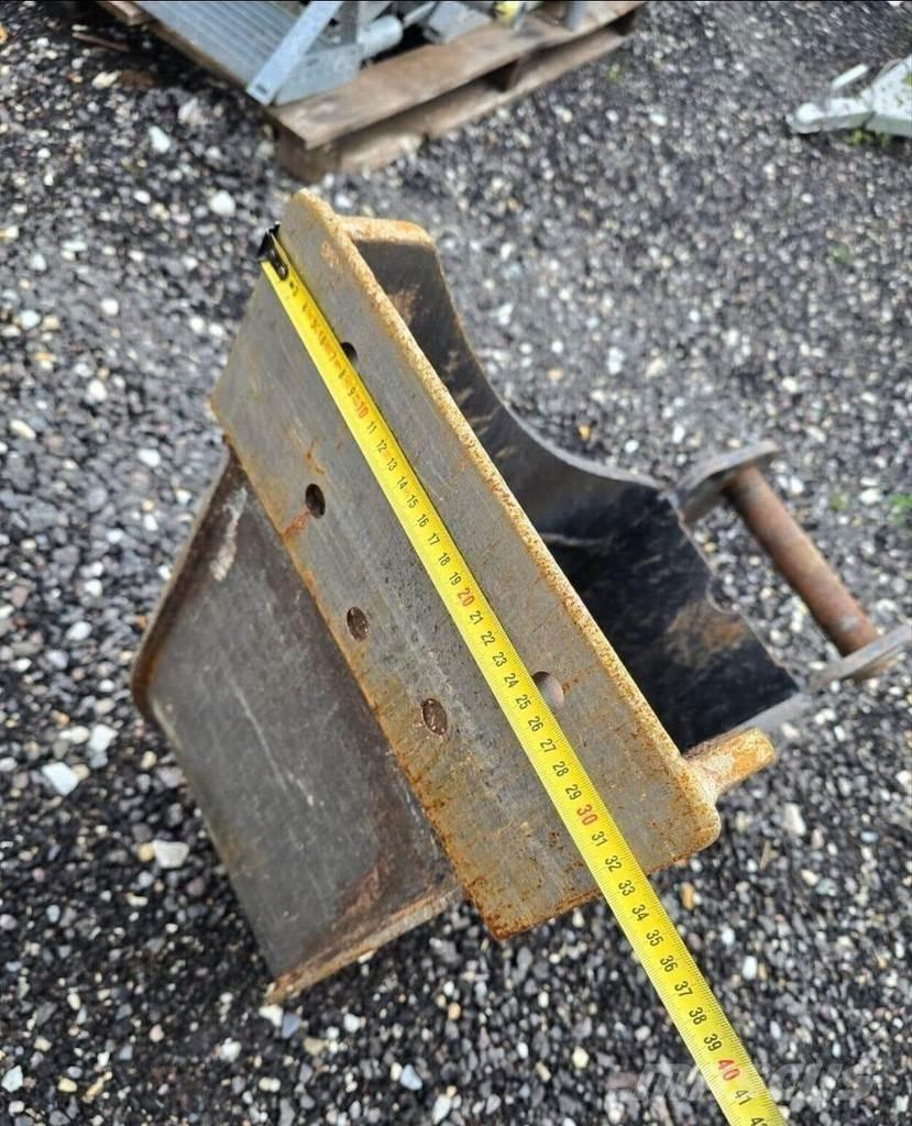 CAT 444F2 Retrocargadoras