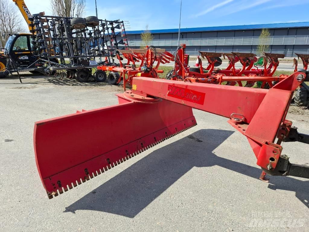 VM 300 JH Rastras para caminos