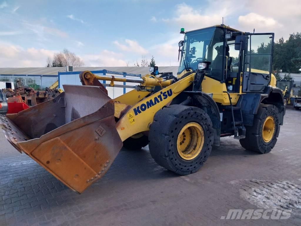 Komatsu WA270-7 Cargadoras sobre ruedas