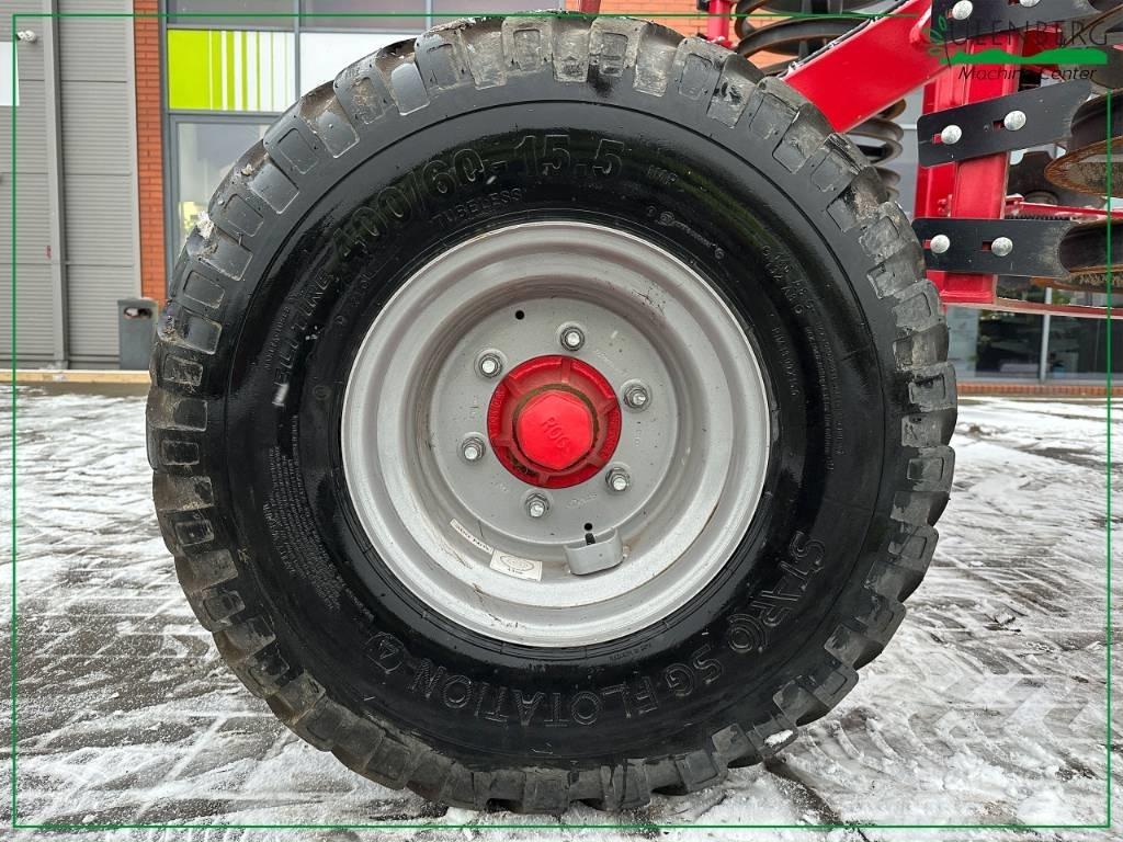 Horsch Terrano 4 FX Cultivadores