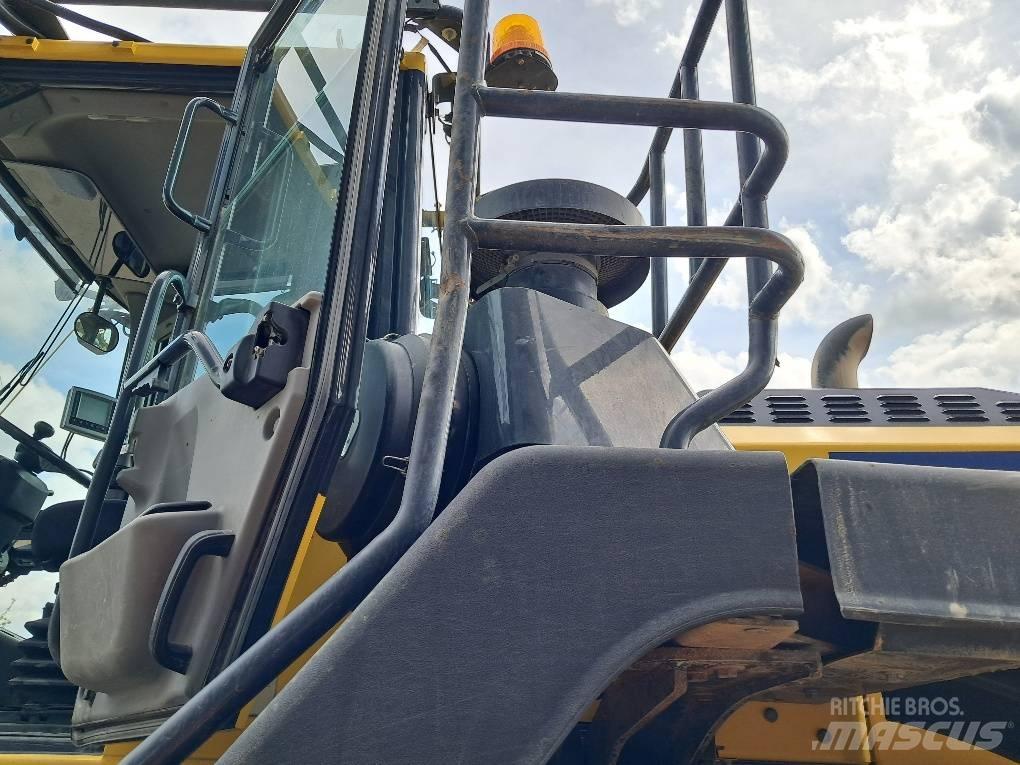 Komatsu WA480-8 Cargadoras sobre ruedas