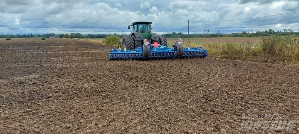 Farmet Softer SF8PS Cultivadores para cultivos en hilera