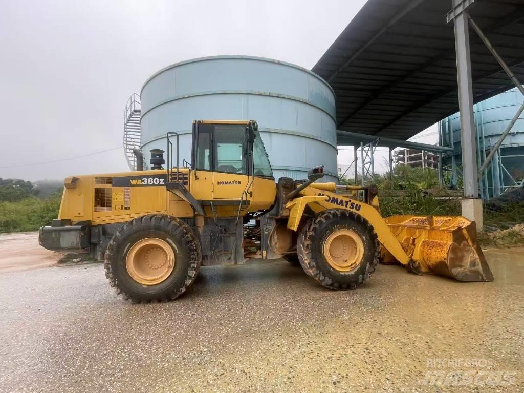 Komatsu WA 380Z-6 Cargadoras sobre ruedas