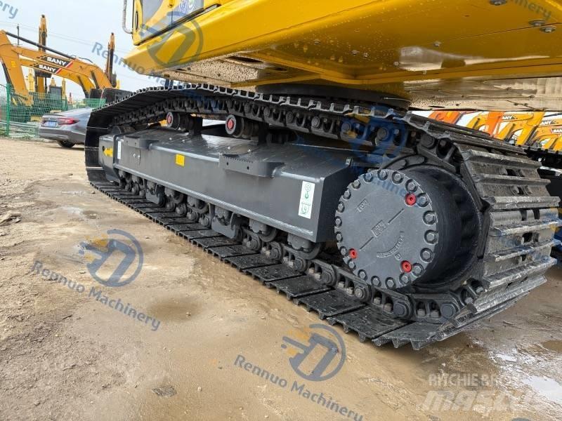 Komatsu PC 220-8 Excavadoras de cadenas