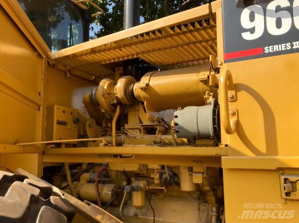 CAT 966 F II Cargadoras sobre ruedas