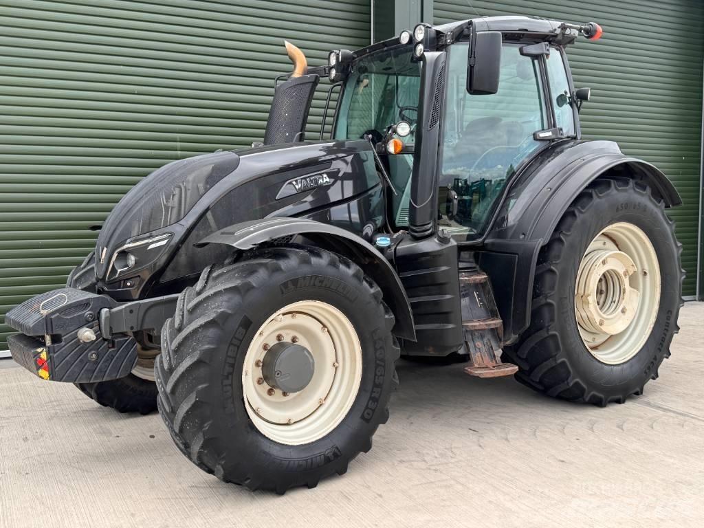 Valtra T 174 Tractores