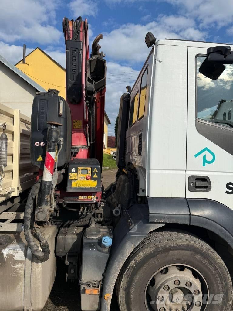 Iveco MAGIRUS Camiones grúa