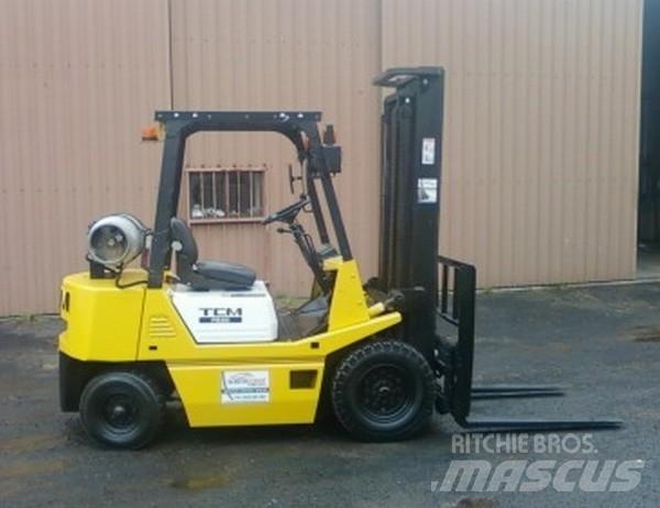 TCM 2.0 Tonne Carretillas LPG