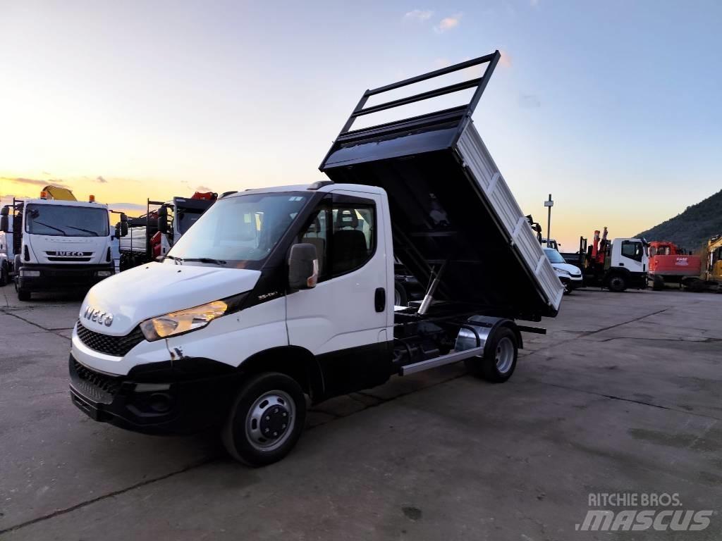 Iveco Daily 35 C 13 Camiones bañeras basculantes o volquetes