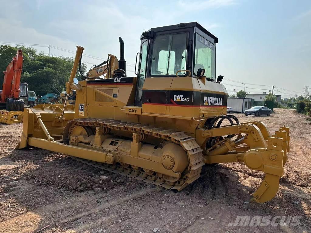 CAT D 6 G Buldozer sobre oruga