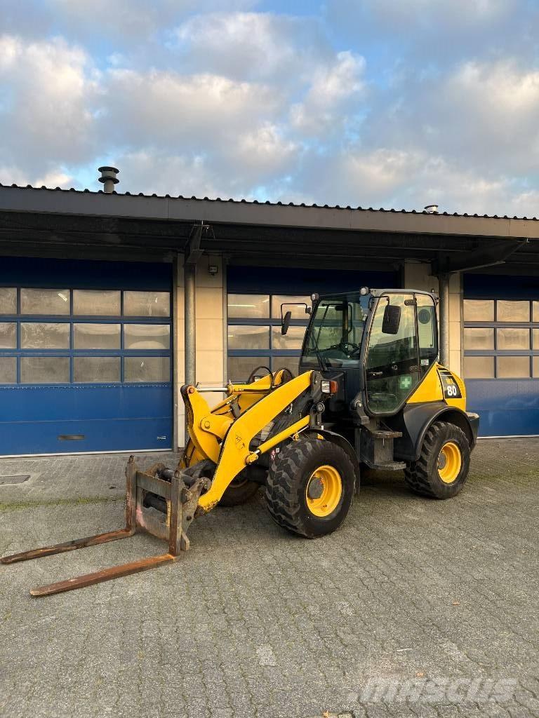 Komatsu WA 80-6 Cargadoras sobre ruedas