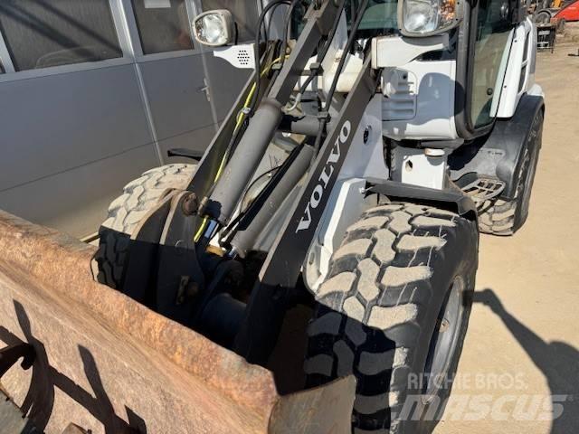 Volvo L 25 F Cargadoras sobre ruedas