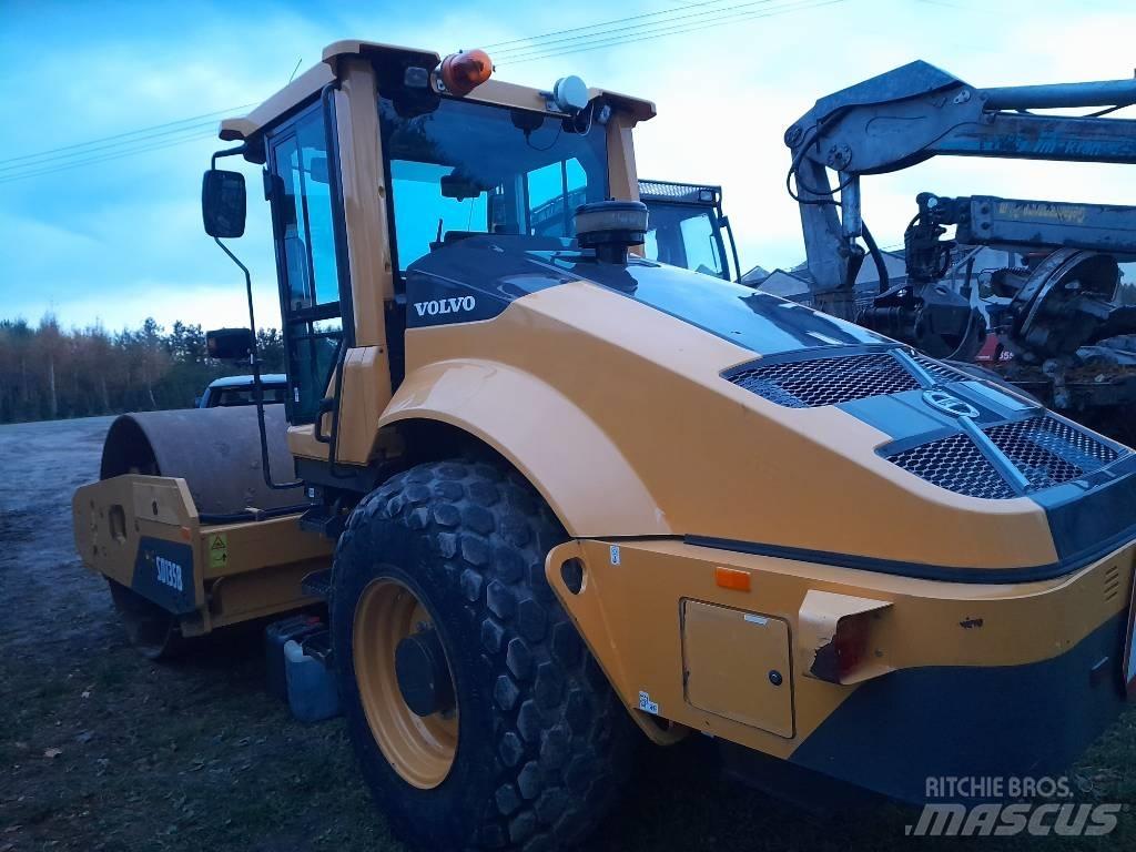 Volvo SD 135 B Rodillos de un solo tambor
