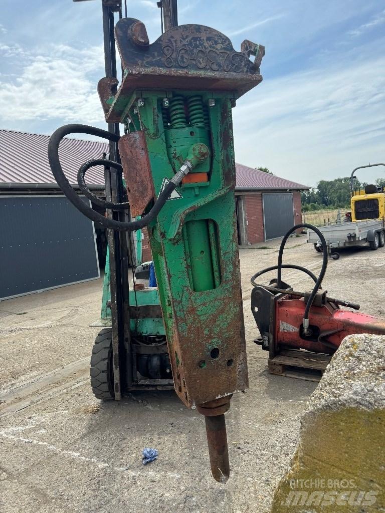 Montabert V 1200 BRH Martillos neumáticos para pilotes