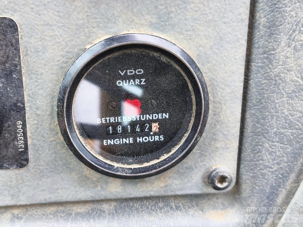 Volvo A 25 C Dúmpers articulados